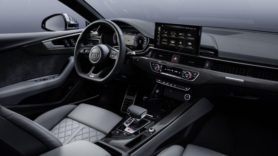 Торпедо Audi S5 Sportback TDI 2019 года  (WW) (фото 11 из 29)